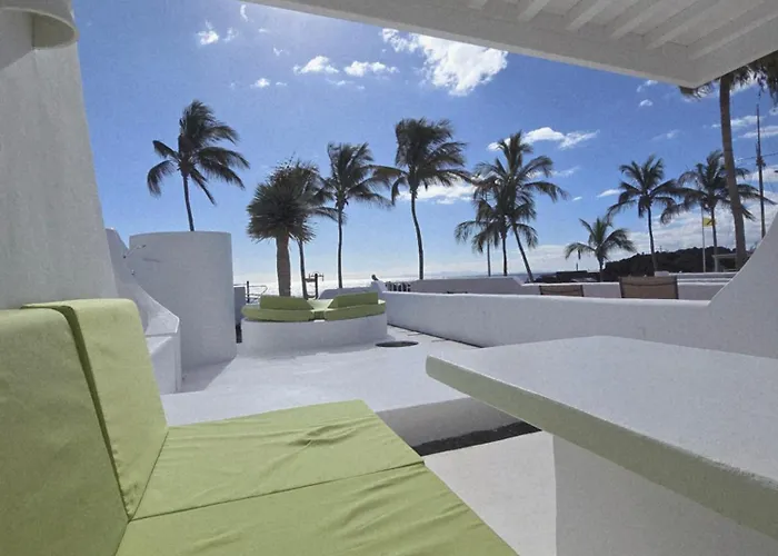 布兰卡斯简易别墅酒店